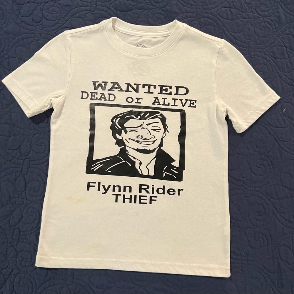 Boys size 6/7 Disney Flynn Ryder shirt for Disney trip
